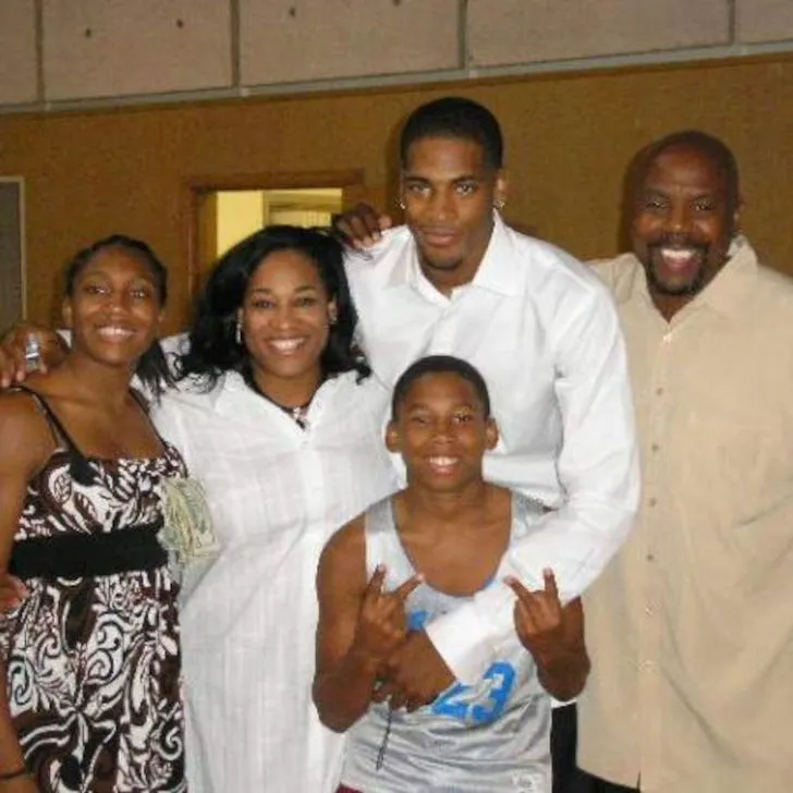 Myles Garrett with his parents, brother and sister.