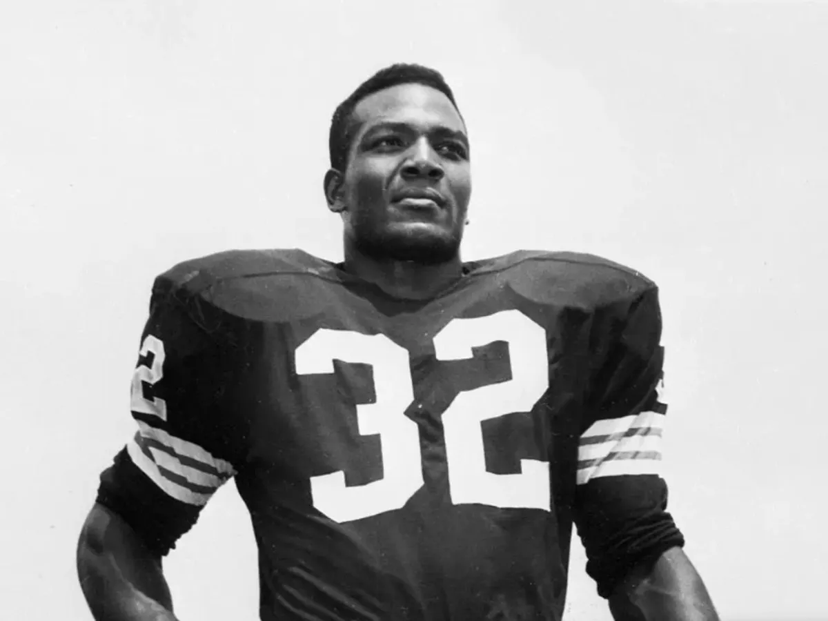Jim Brown had a fortune of $39 million.
