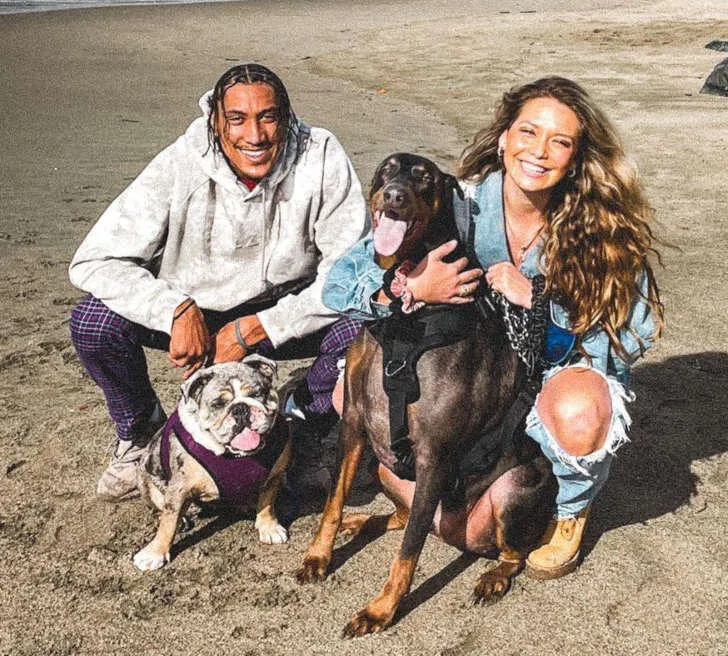 Josh Reynolds and his wife, Haley Graves Reynolds have two dogs.